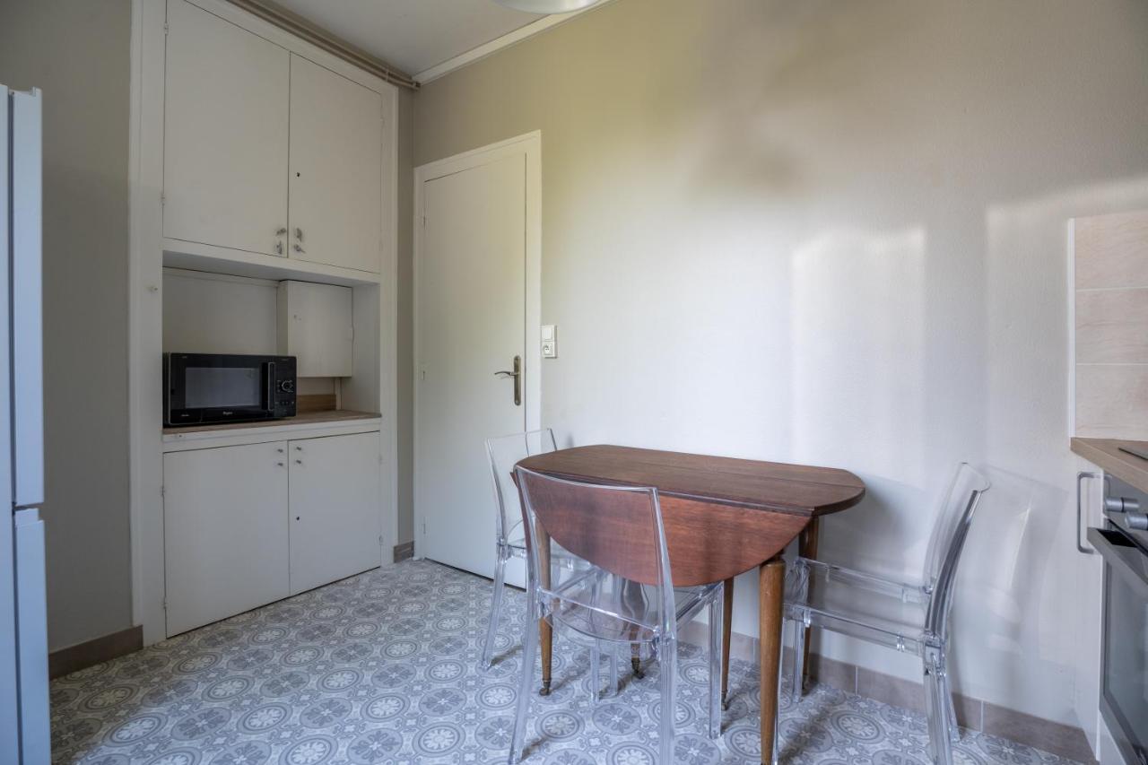 Maison De Ville Avec Jardin "La Coquette" Jonzac Kültér fotó