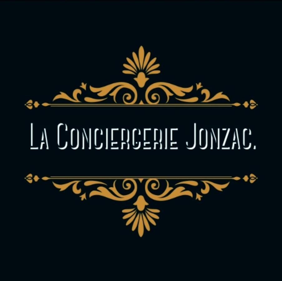 Maison De Ville Avec Jardin "La Coquette" Jonzac Kültér fotó
